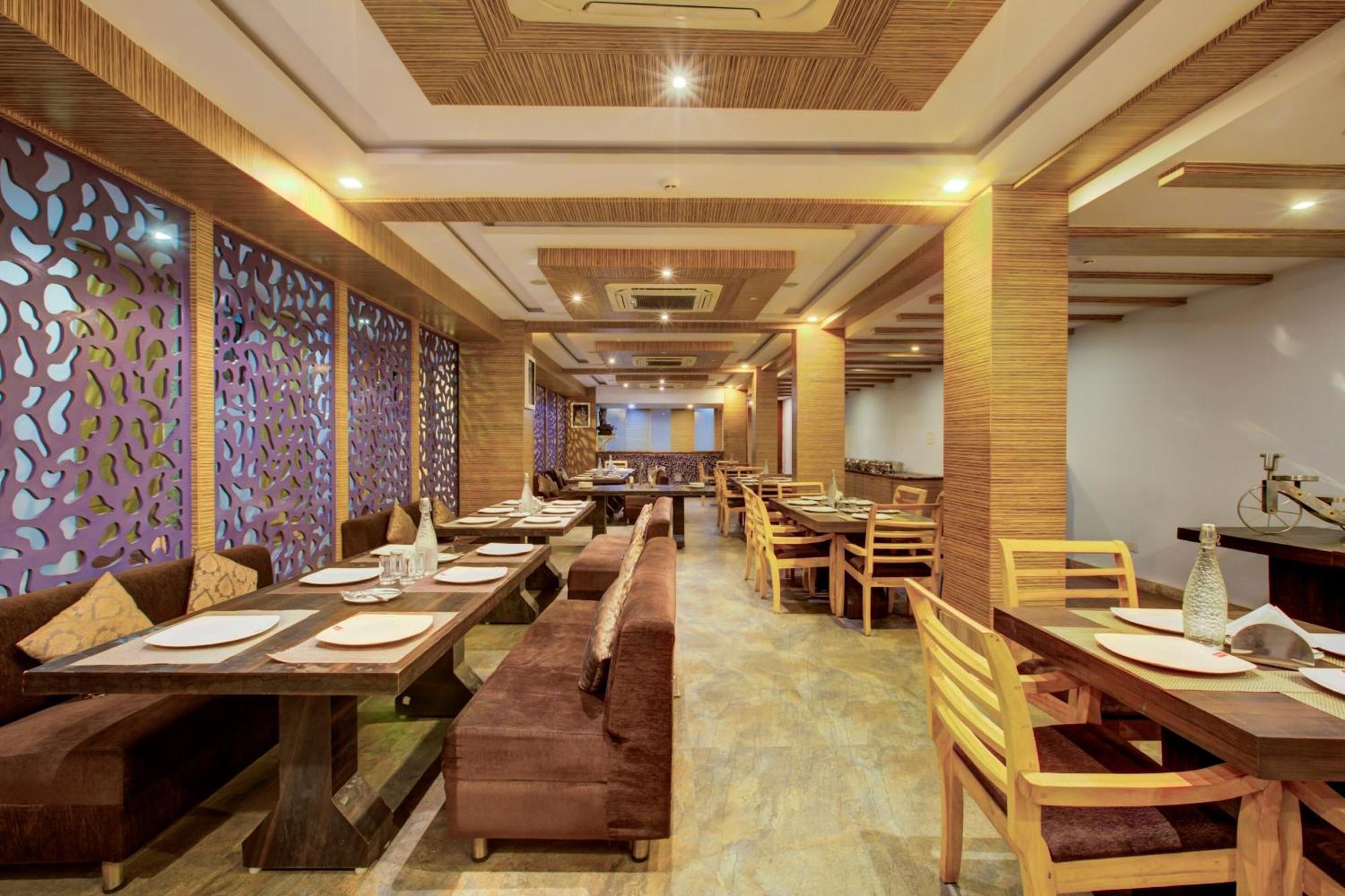 Super Townhouse Oak Jvh Hotel Bangalore Exteriör bild